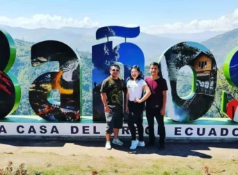 donde queda banos de agua santa